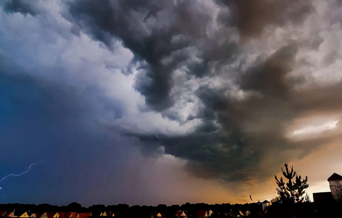 亚里士多德的气象学揭露了龙卷风的形成颠覆了古人的认知