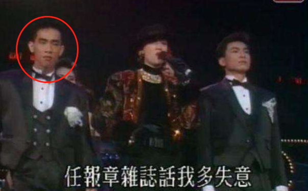 回顾陈小春从问题少年到孝子艰难成名后母亲患癌带母亲四处求医