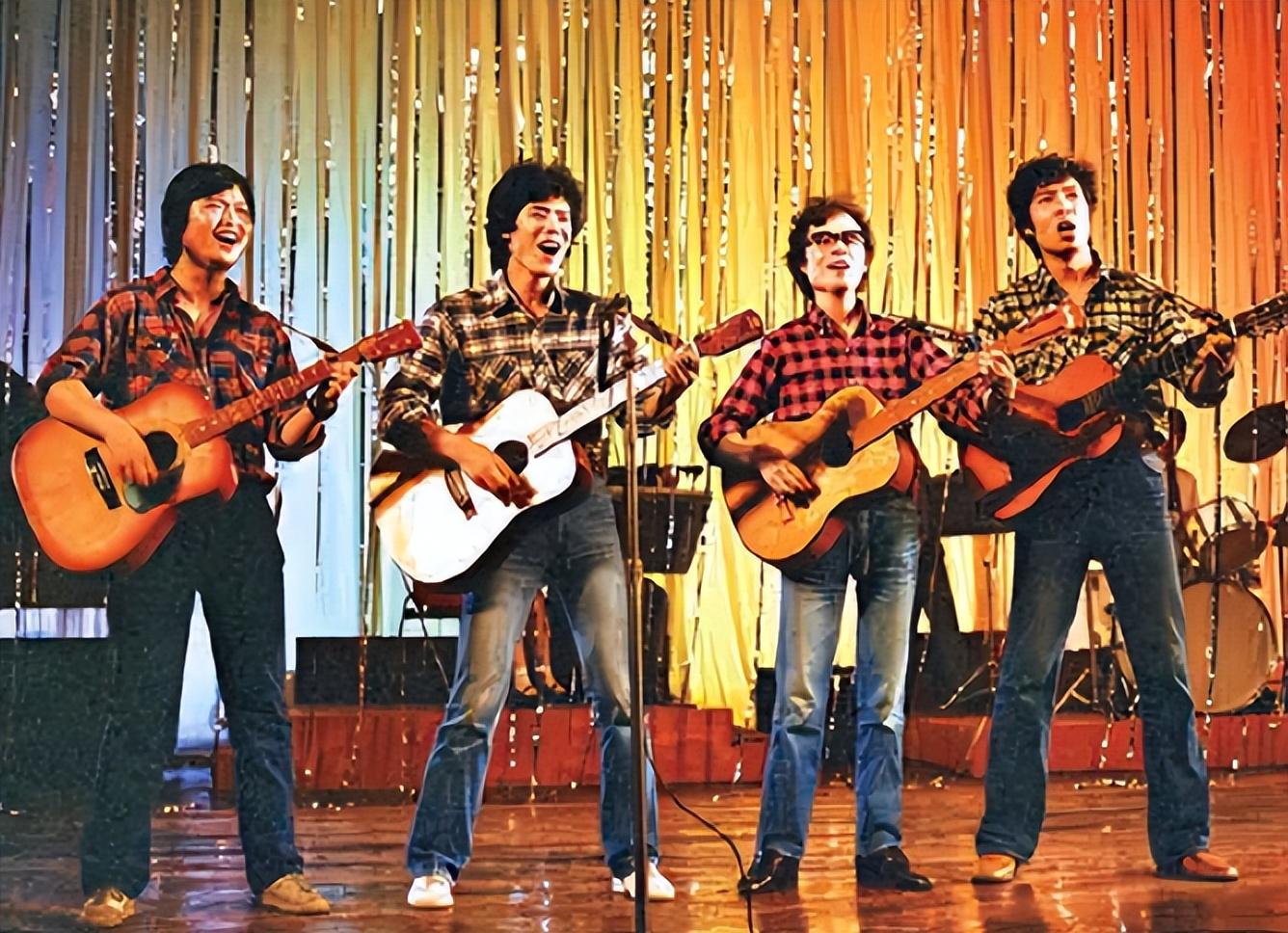 回顾李健31岁娶青梅竹马为妻无儿无女丁克17年真的幸福吗