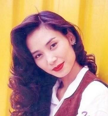 回顾邝美云当红时嫁吕良伟被感情所伤后从商风光的背后有泪水