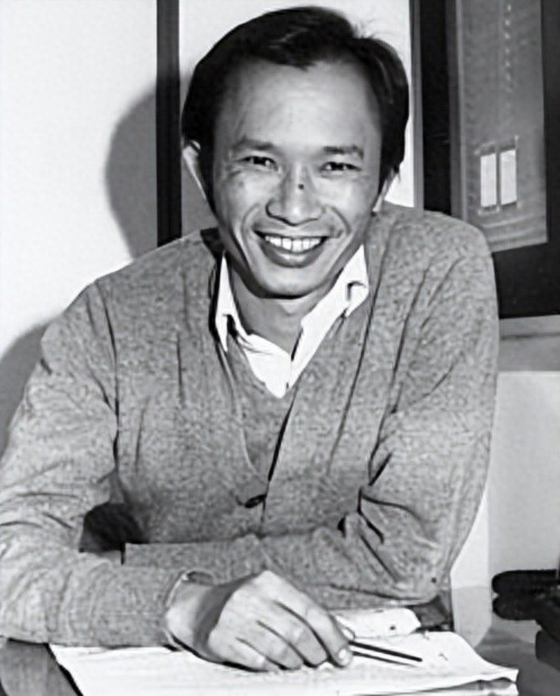 回顾吴宇森儿子不结婚女儿不嫁人与妻子双双患癌靠卖房自救