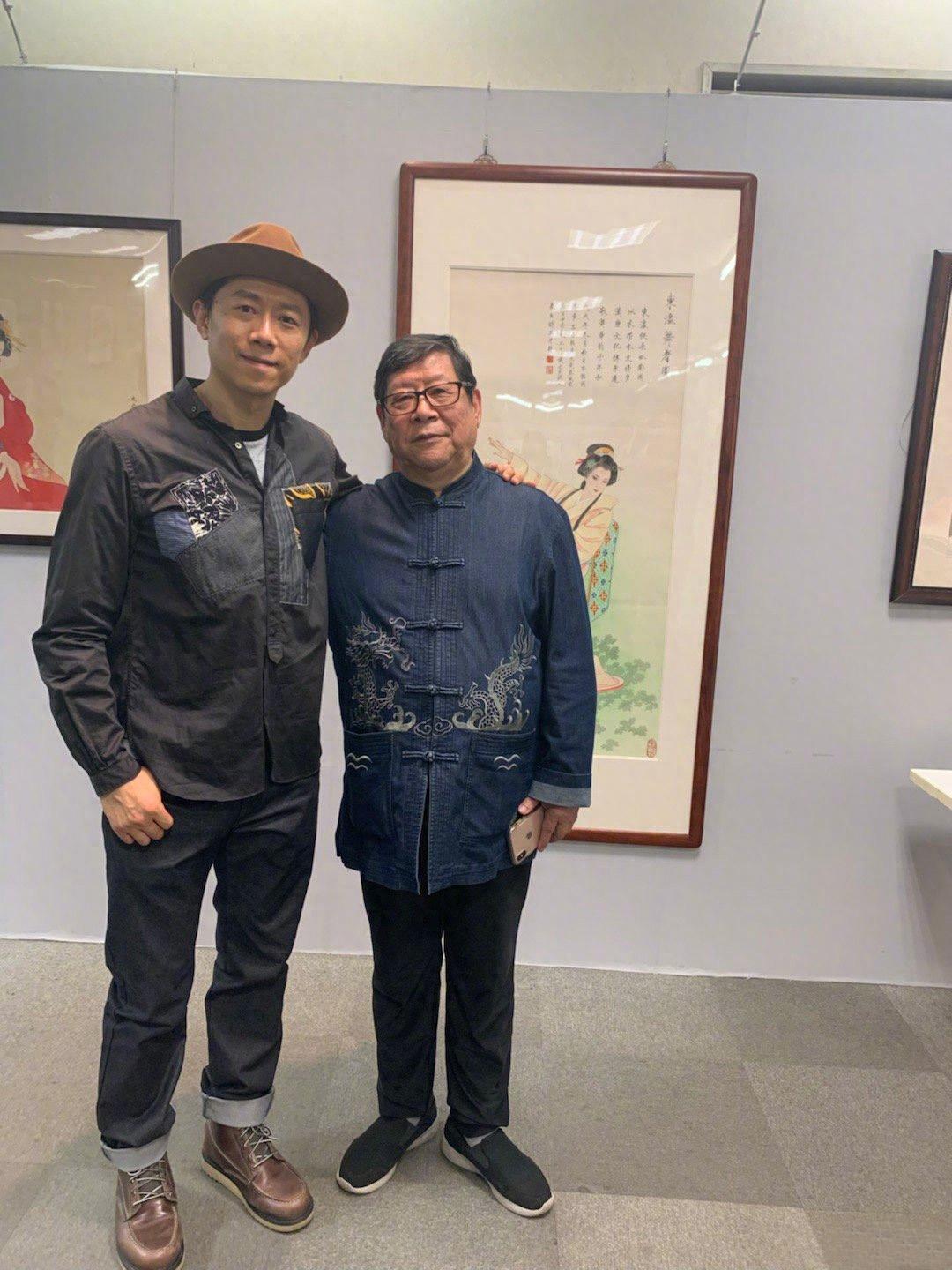 回顾夏雨结婚不邀请父亲婚后与母亲算账妻子袁泉为他感到心疼