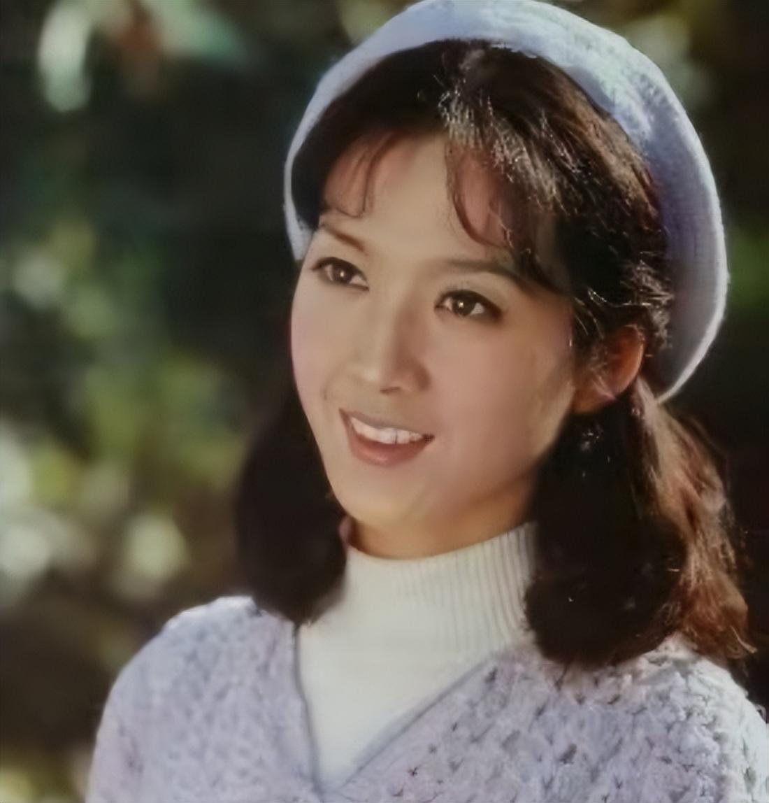 回顾沈丹萍:与张铁林分手后,为嫁老外与家人狠心决裂,现怎么样了