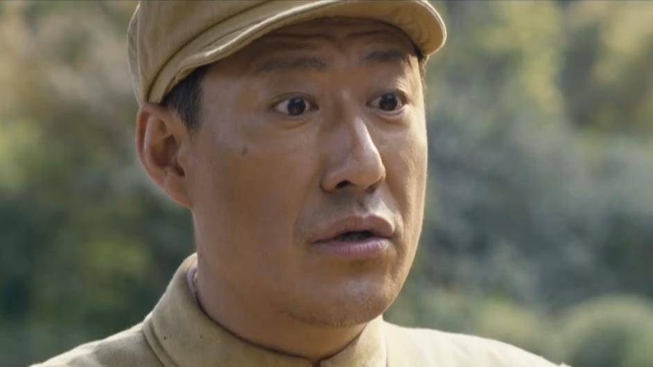 收手吧于震别再羞辱观众智商了48岁演剧版长津湖雷人又无脑