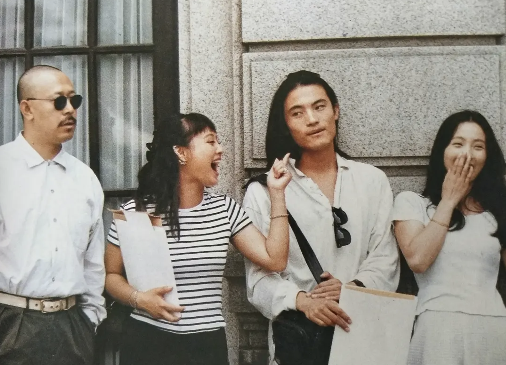 回顾宁静和姜文传绯闻25岁嫁给美国前夫50岁依旧过得自由