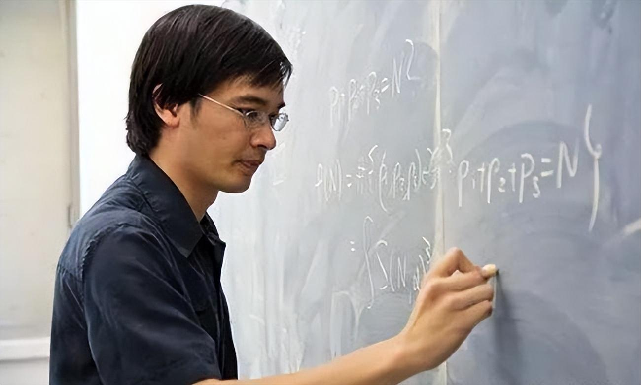 回顾:神童陶哲轩8岁高考760分,智商远超爱因斯坦,今成美国技术员