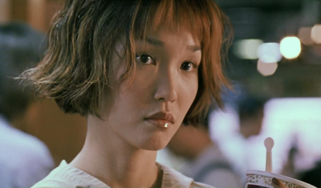 回顾演员范文芳曾被富二代抛弃男友入狱后不离不弃如今幸福