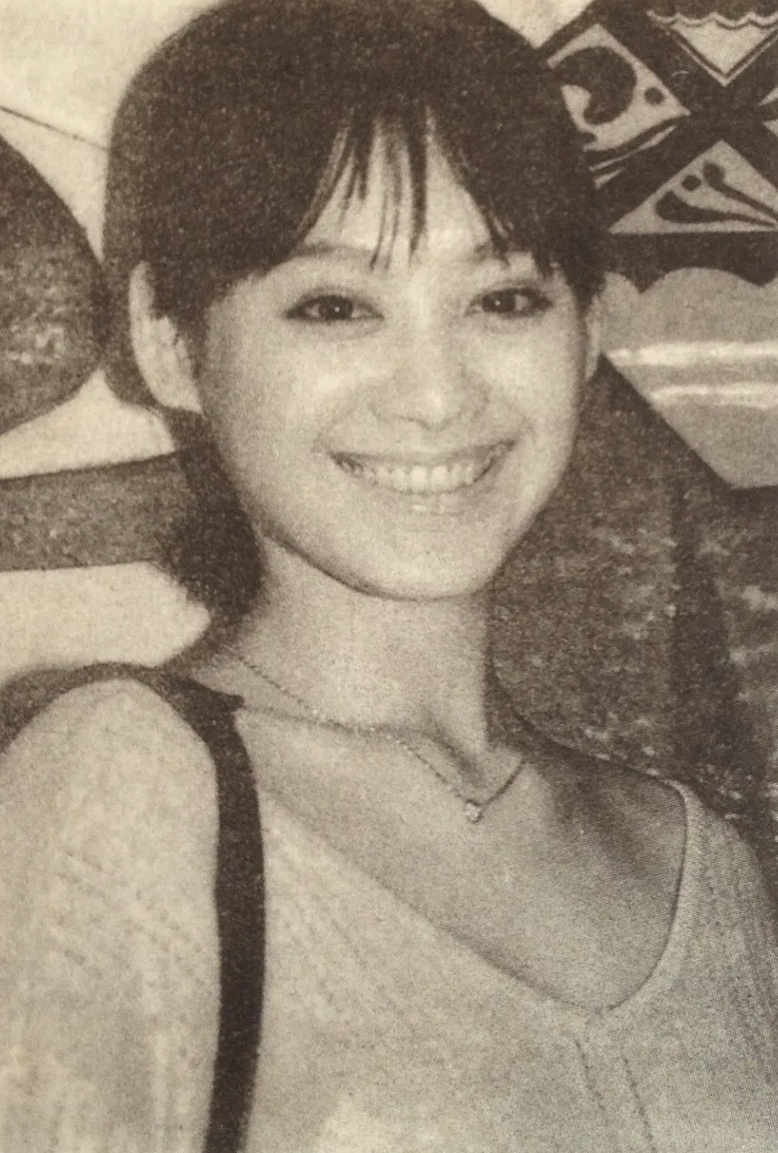 或许是因为父母的严厉教育,让宁静养成了刚硬直爽的性格.