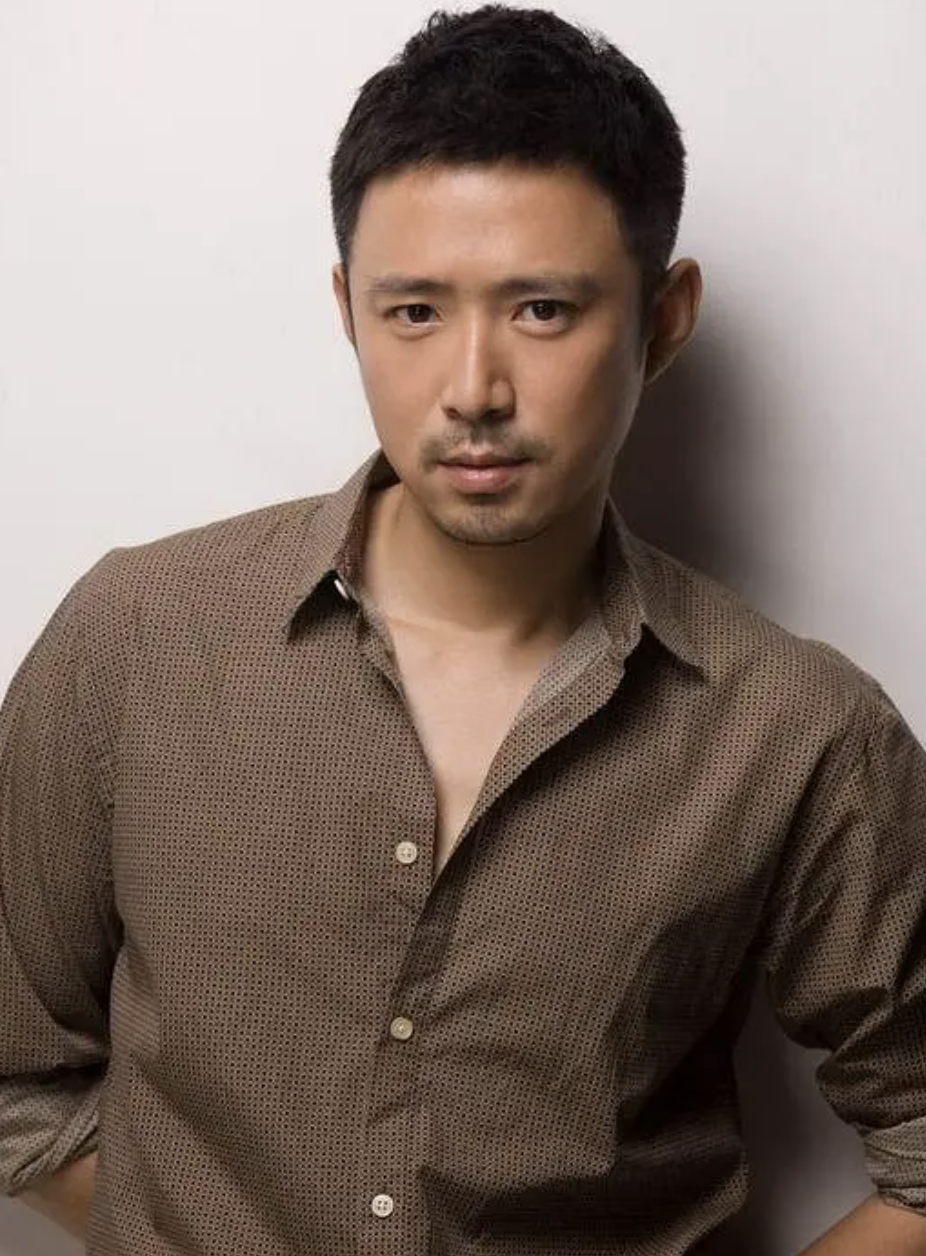 回顾高鑫娶了母亲的学生陪妻子治疗4年用柔情换来爱情