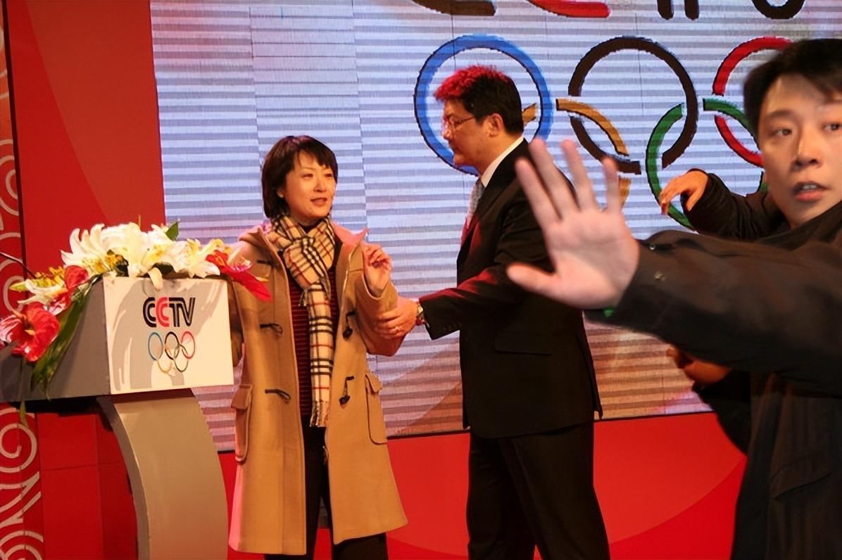 回顾张斌婚内出轨同事程雨涵并生下一子如今两人过得怎样了