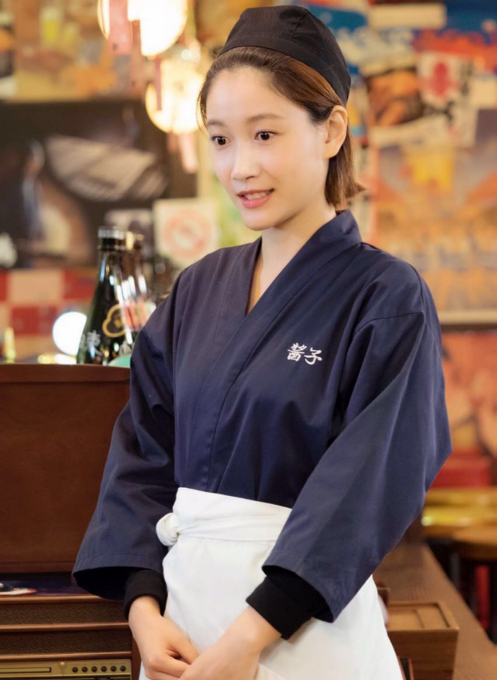 回顾演员啜妮名字经常被念错父亲是一级演员出道13年终于火了