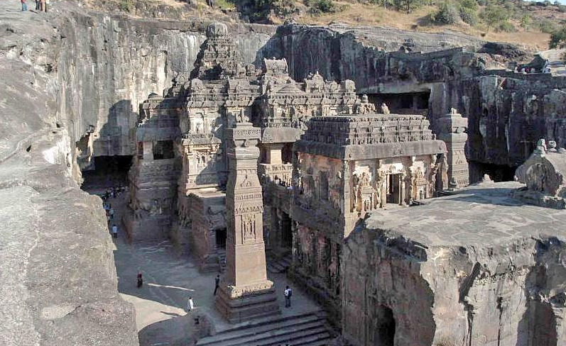 古印度佛教石窟影响深远它的发展演变过程是怎样的