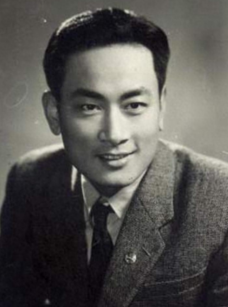 回顾演员庞学勤照顾精神病妻46年妻子离世后儿子撮合他再婚