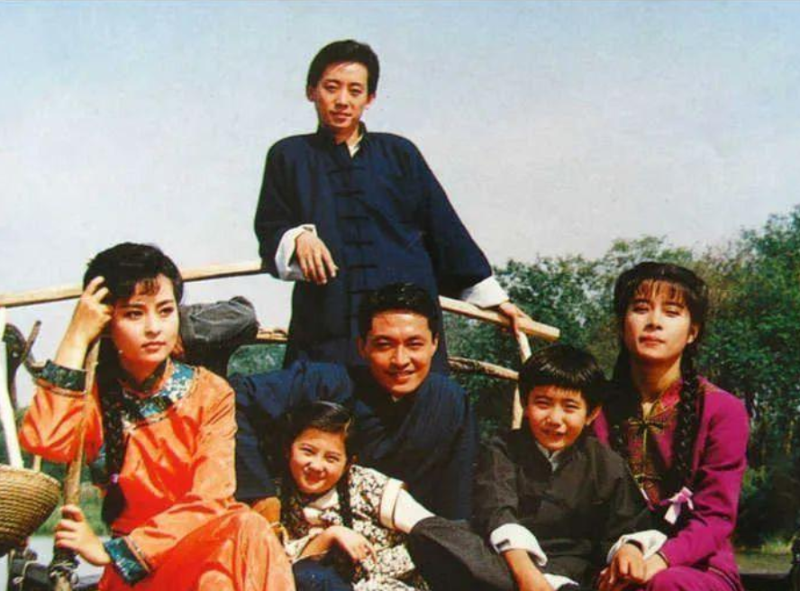 回顾黄志忠为了柯蓝和结婚13年的妻子离婚结果竹篮打水一场空