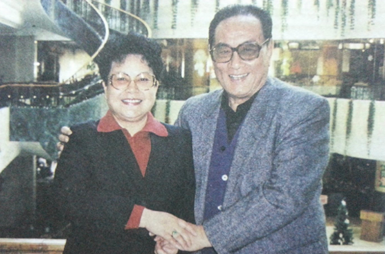 回顾演员庞学勤照顾精神病妻46年妻子离世后儿子撮合他再婚