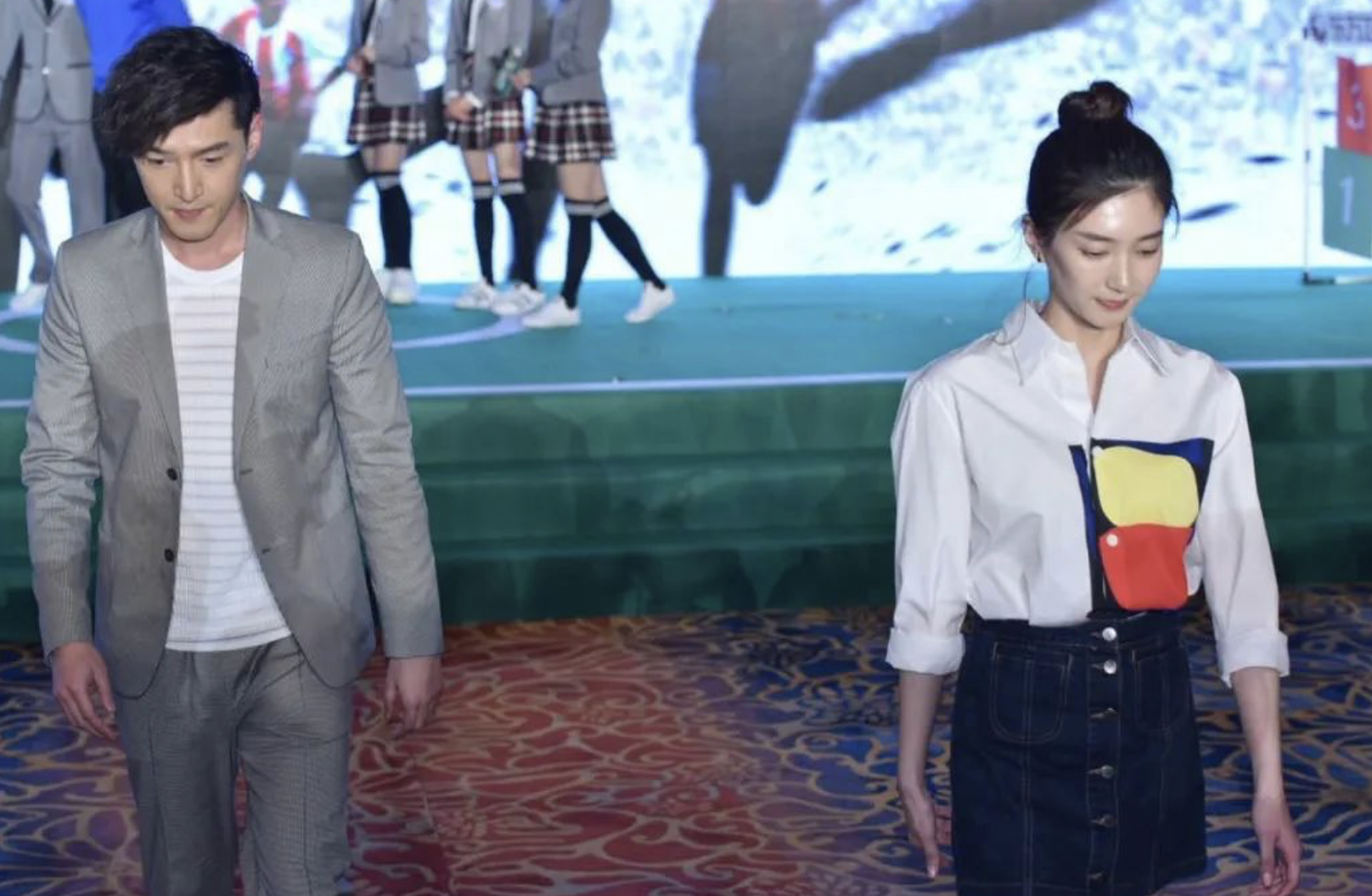 回顾江疏影曾有社交恐惧症与胡歌分手7年她活得更加自信