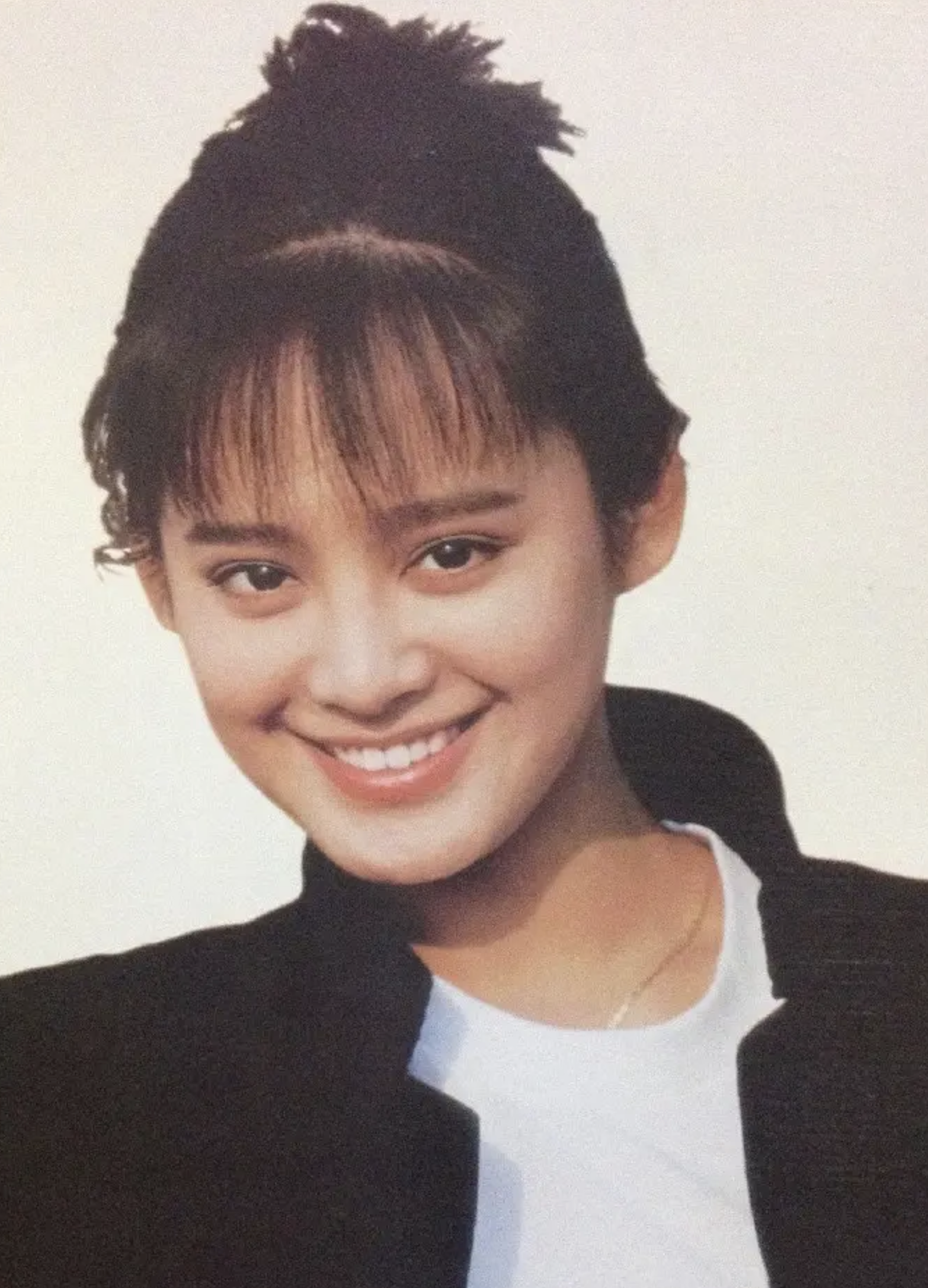 或许是因为父母的严厉教育,让宁静养成了刚硬直爽的性格.