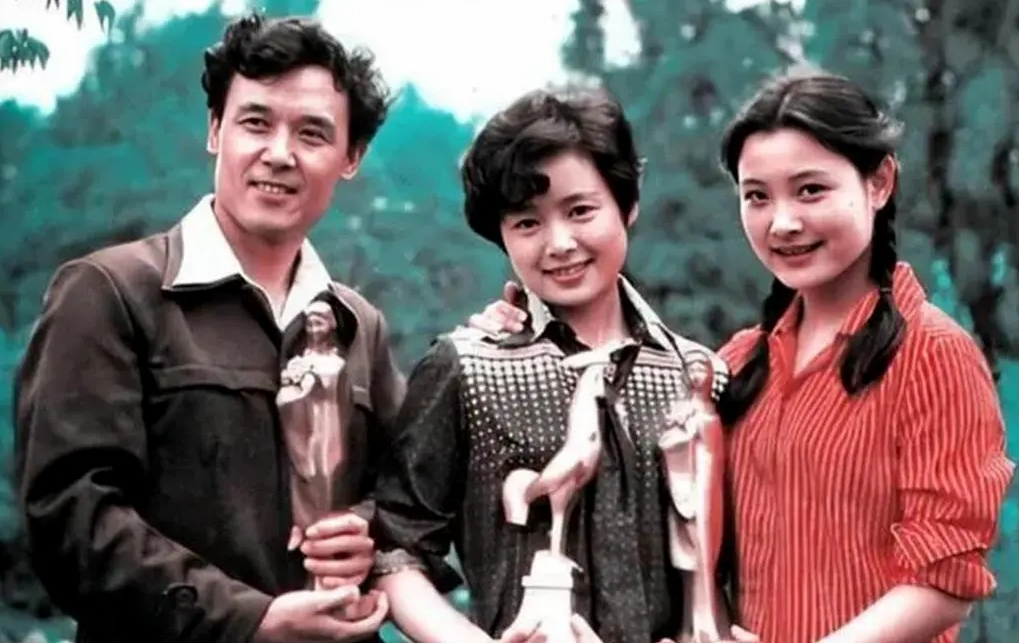 回顾达式常只爱一个人一生不买车不开车83岁还坚持打卡上班