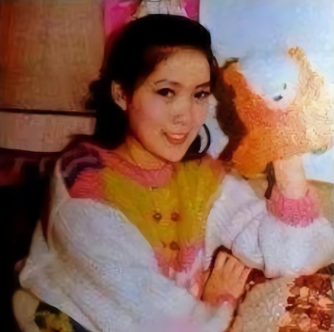 回顾沈丹萍:与张铁林分手后,为嫁老外与家人狠心决裂,现怎么样了