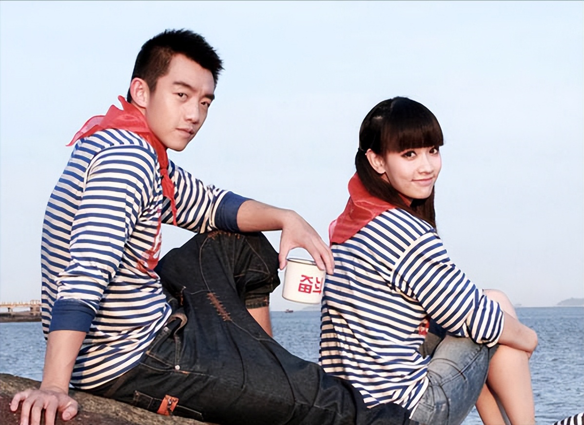 孙骁骁就是郑恺步入娱乐圈中第一个"绯闻女友",她是芒果台的主持人,有