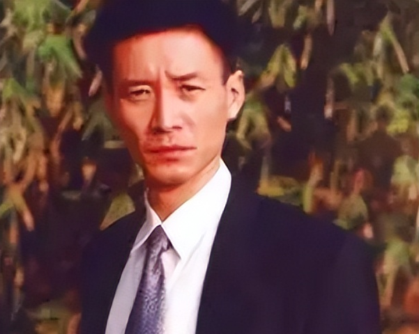 回顾田小洁其貌不扬干过修车工离过婚却娶到江珊到底有何魅力