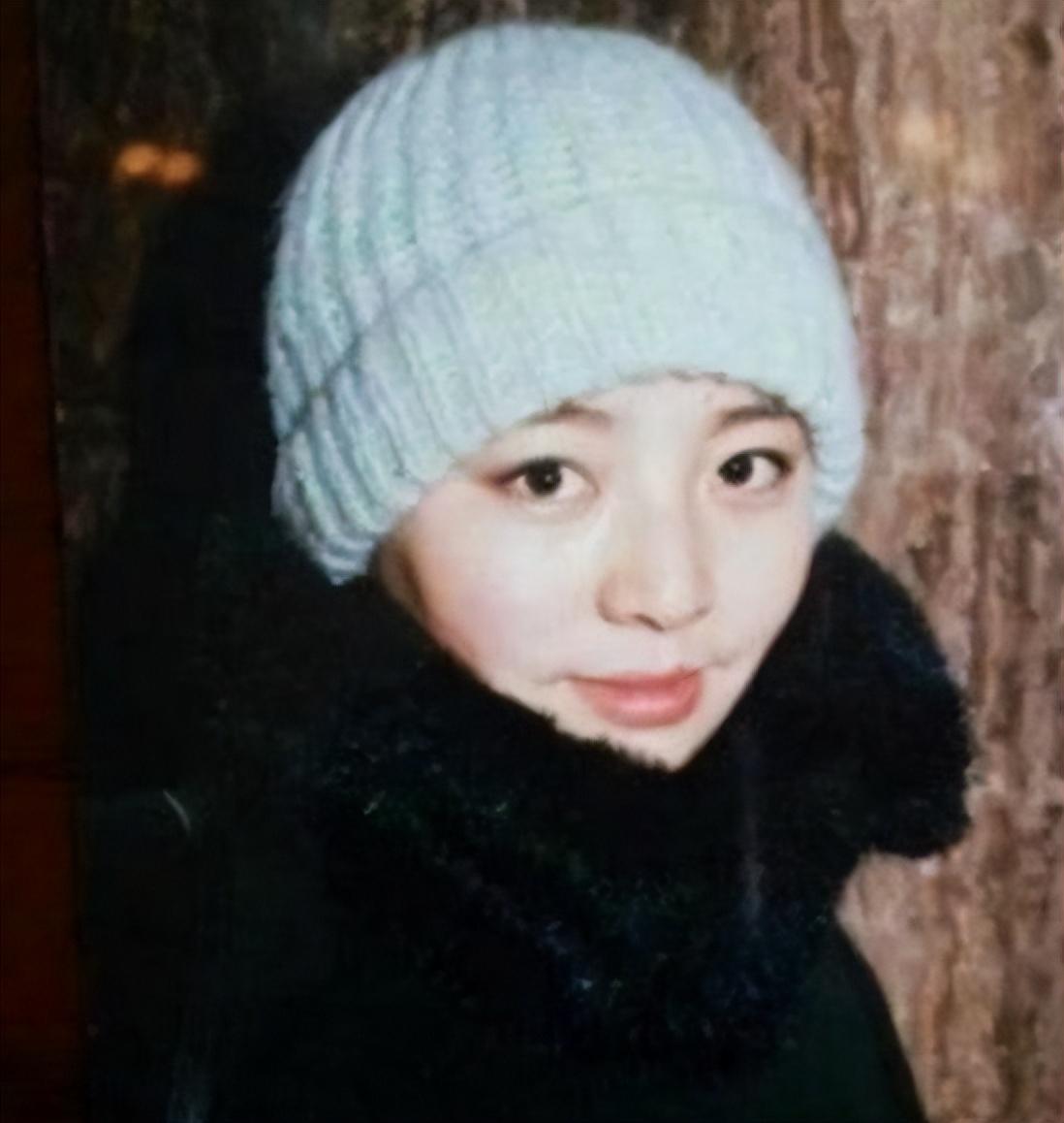 回顾宋丹丹儿媳王博谷嫁给小7岁的巴图38岁生二胎被婆婆宠成宝