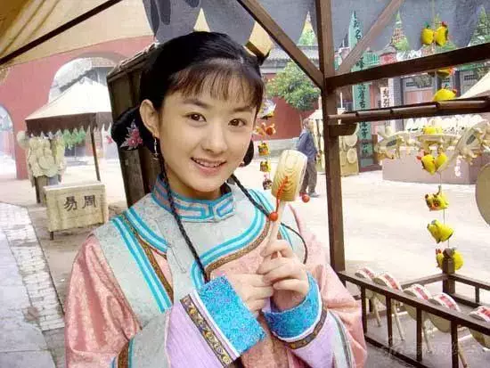 从顶流花旦到烂剧女王杨幂究竟什么时候被赵丽颖甩开的