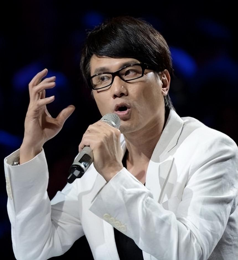 方文山,巫启贤,黄国伦等音乐人,比赛的选手则有刘惜君,曾轶可,郁可唯