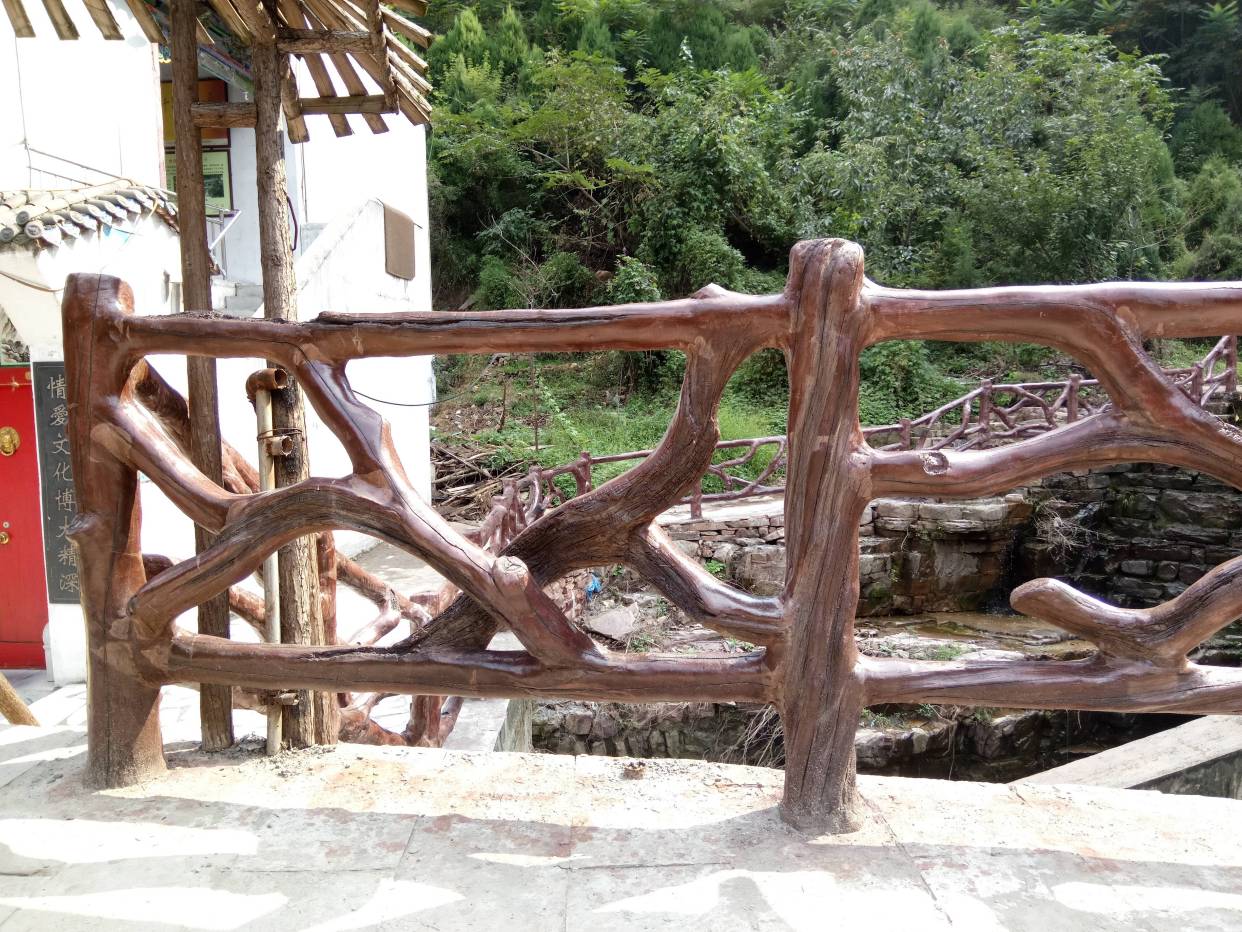 仿木栏杆生产厂家##混凝土仿木纹栏杆制作厂家##仿木栏杆施工厂 