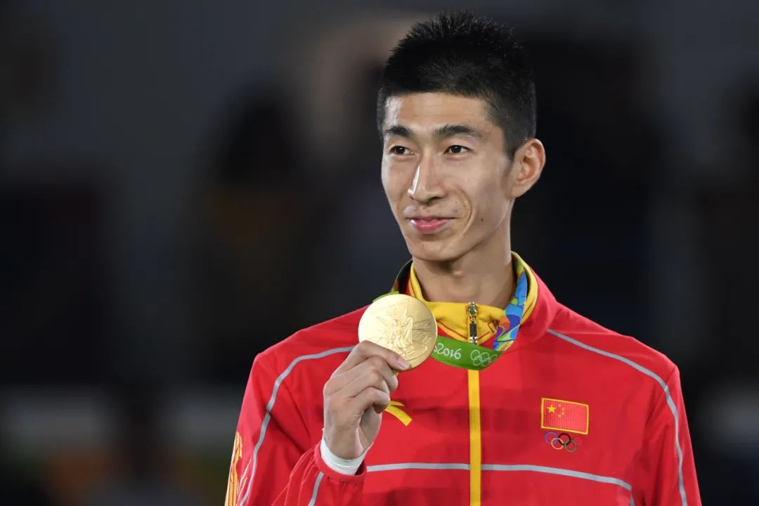 第2位:赵帅(跆拳道) 东京奥运会冠军,现年28岁  第3位:刘玉栋(篮球)