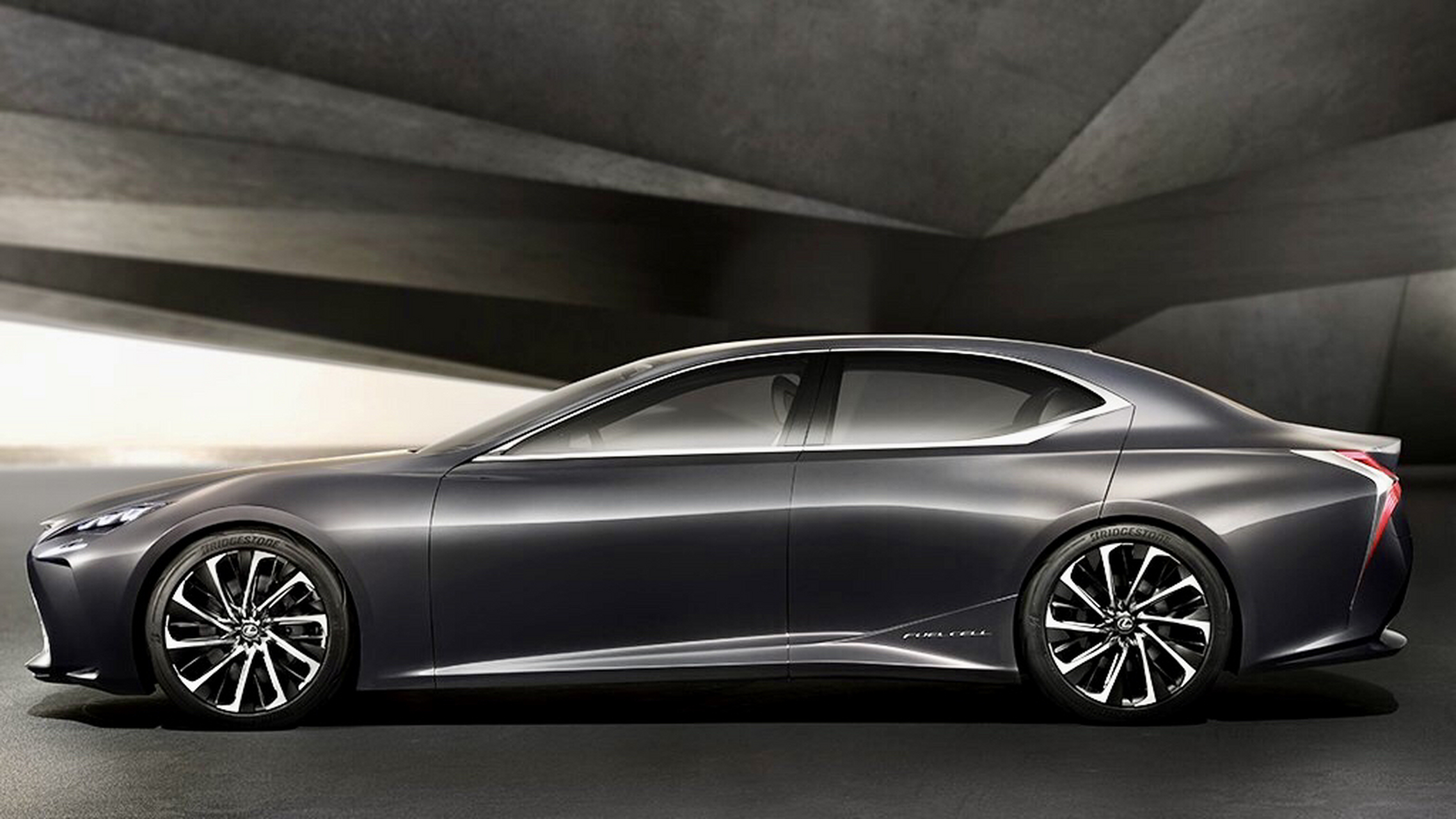 分享一款雷克萨斯奢华级轿跑