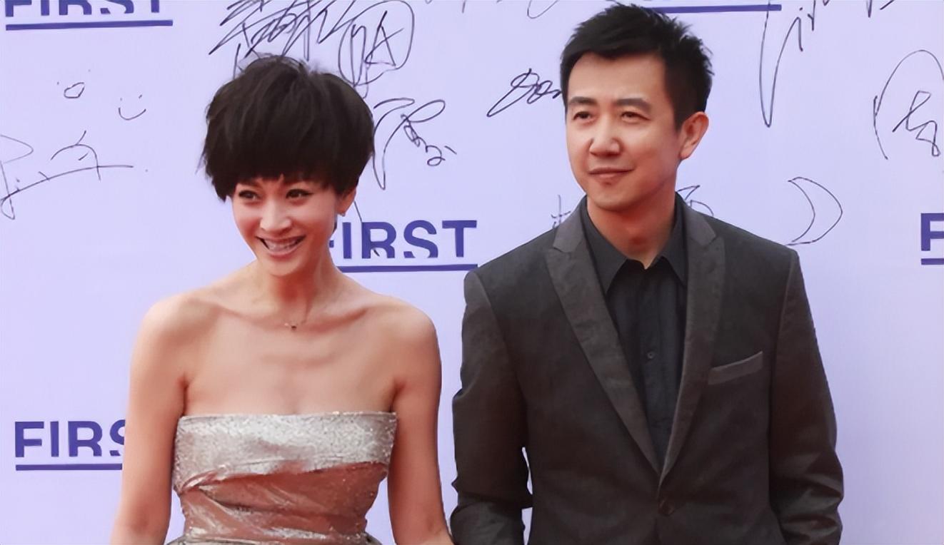 回顾李小冉:被富商折磨4年后分手,转身嫁给男闺蜜,5个亿随便花