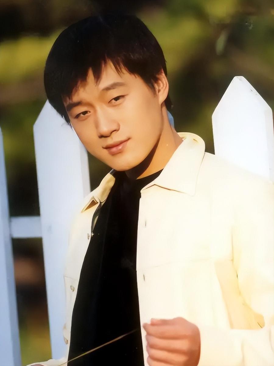 回顾佟大为演的不是软饭男就是窝囊废用责任托起植物人父亲晚年