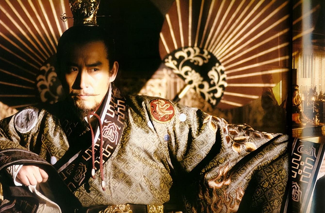 但马跃直接拒绝了对方,因为他之前从未拍摄过古装剧,更别说去饰演一代