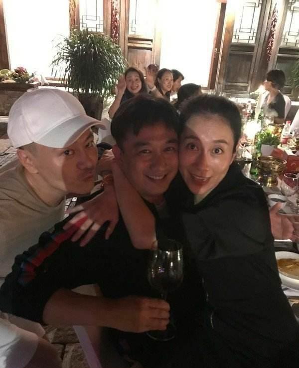 回顾演员温峥嵘长得漂亮戏也好为人低调不张扬追求平淡生活