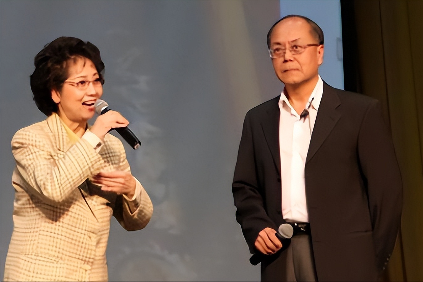 京剧名家李维康嫁给耿其昌48年坚持aa制连一个鸡蛋也不会多吃