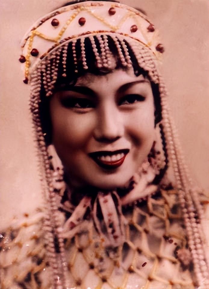 越剧皇后筱丹桂27岁服毒自尽用8字血泪遗书换来丈夫死刑