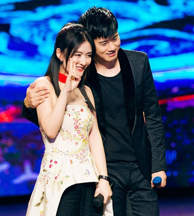 回顾刘烨和谢娜同居6年不结婚转身娶了法国娇妻宠对方13年