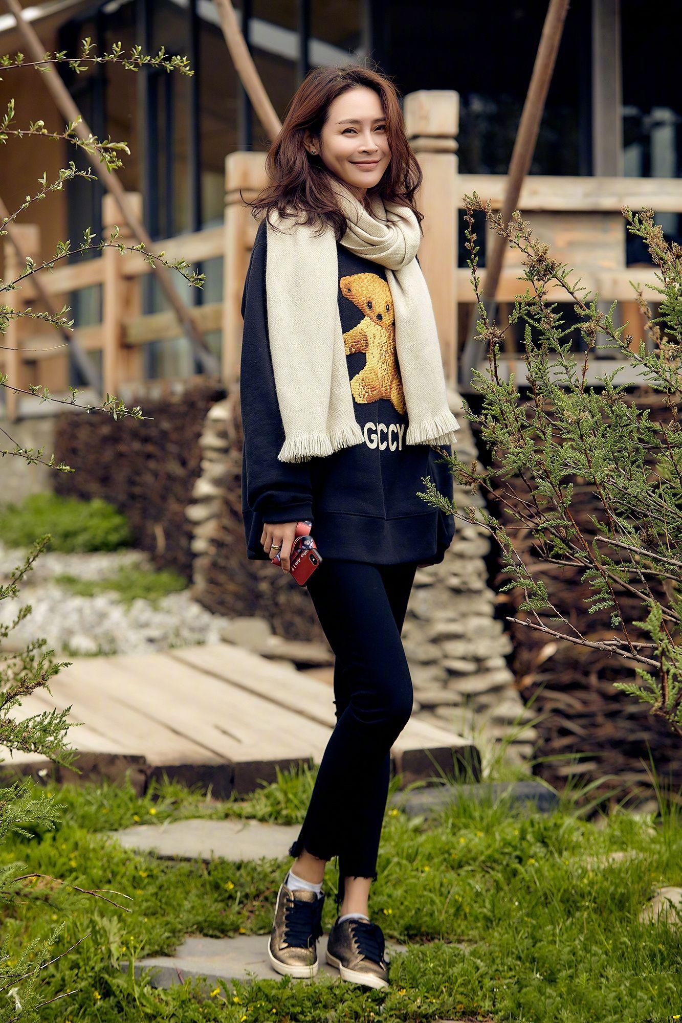 回顾贵姐儿于明加人美戏好为人低调不张扬追求平淡生活