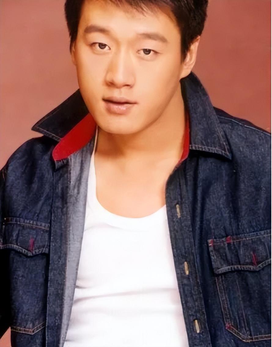 回顾佟大为演的不是软饭男就是窝囊废用责任托起植物人父亲晚年