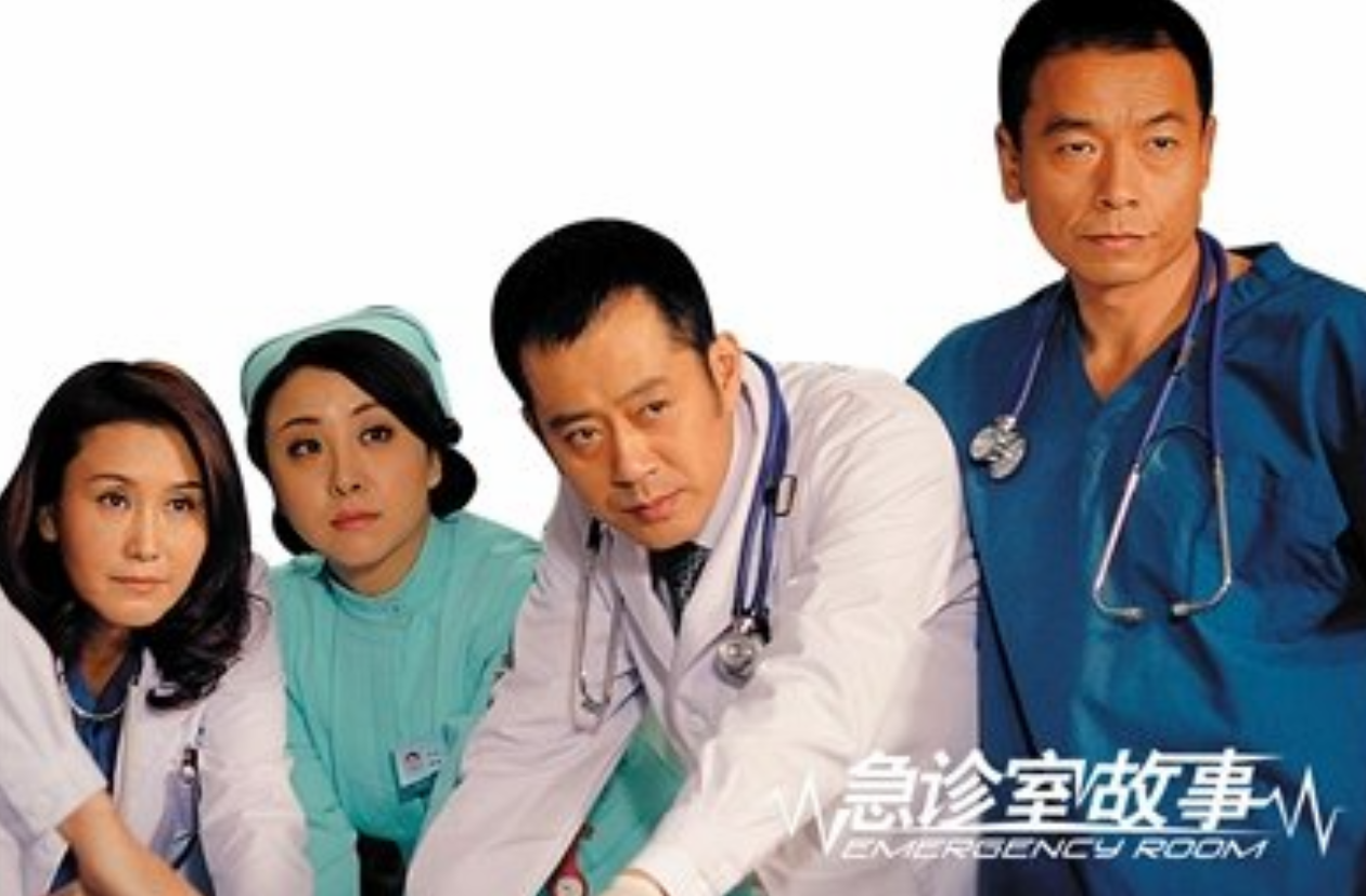 回顾演员王茜为大23岁亡夫守寡9年54岁独自养娃至今仍单身