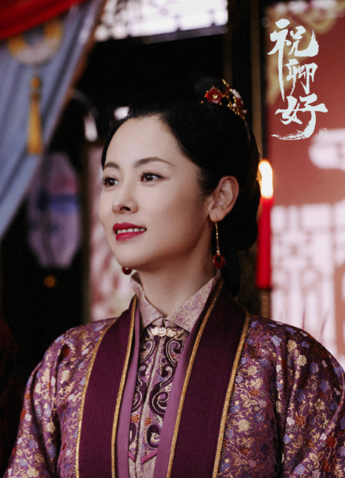 回顾杨明娜与演员田亮离婚后独自陪儿子长大如今苦尽甘来