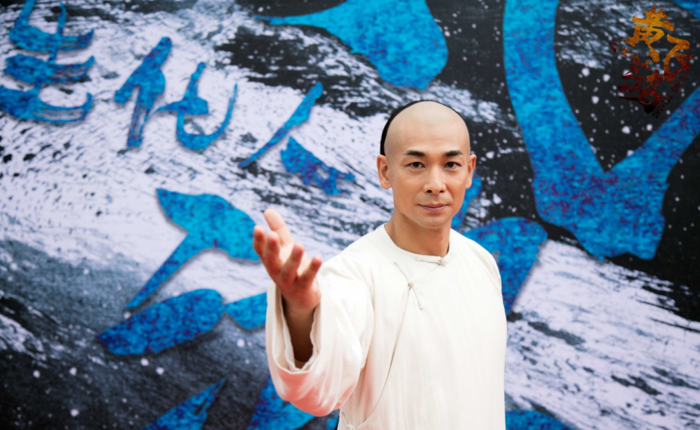 回顾赵文卓娶小8岁东北小丫婚后连生三胎如今一家其乐融融