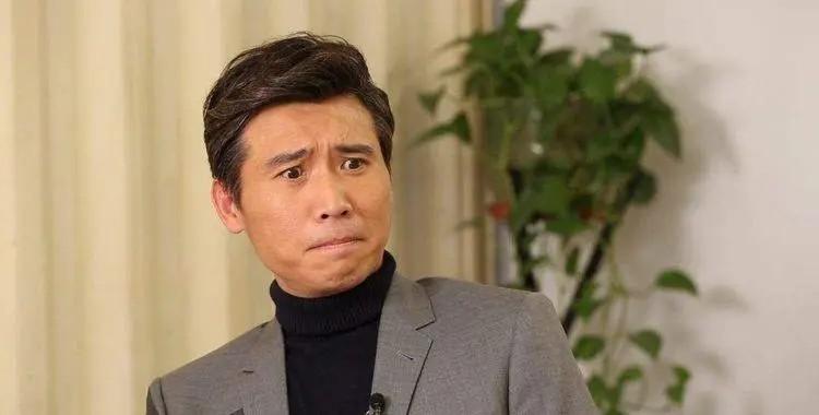 回顾演员李乃文和黄曼传绯闻与颜丙燕意难平今49岁仍未婚