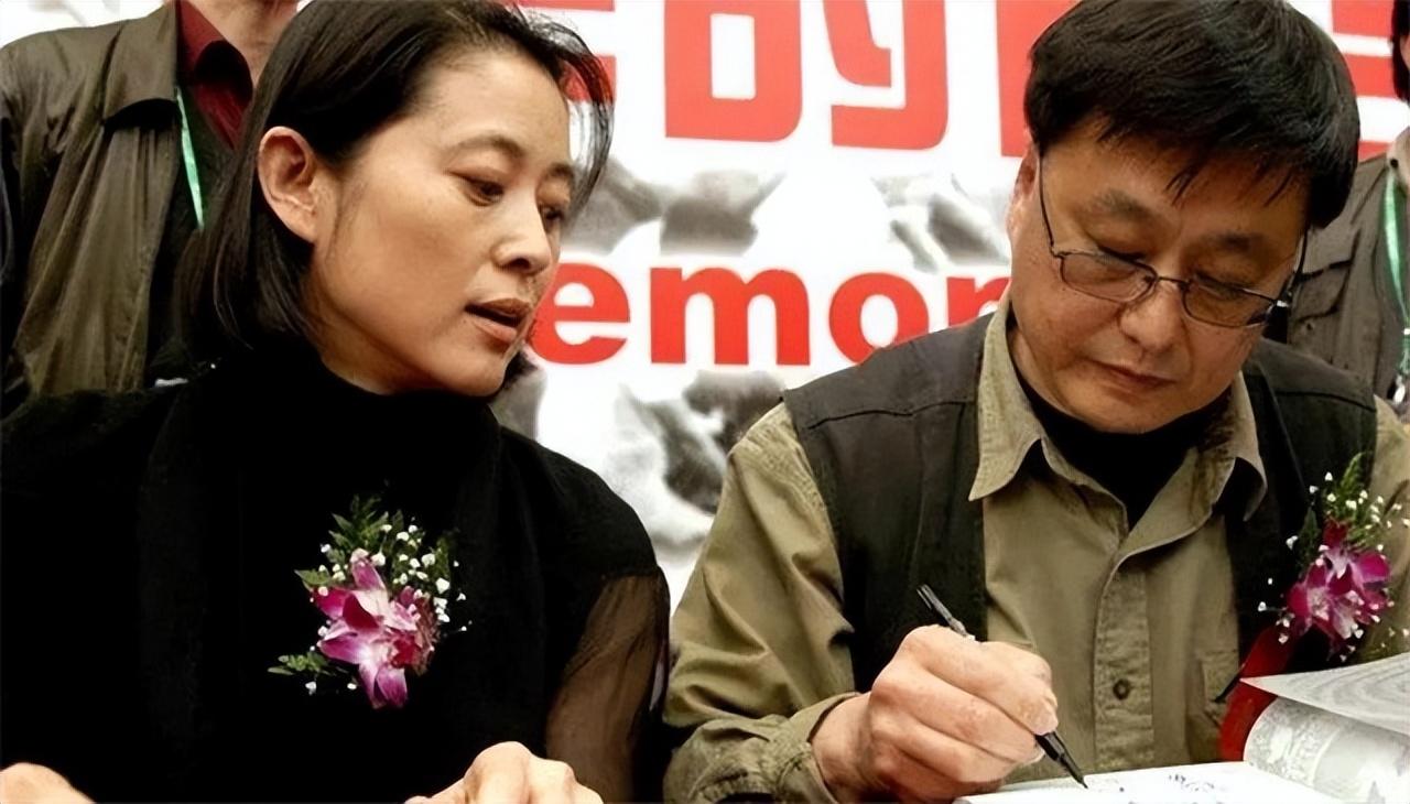 倪萍故然是大名鼎鼎,但是他的第二任老公王文澜也不是无名之辈.