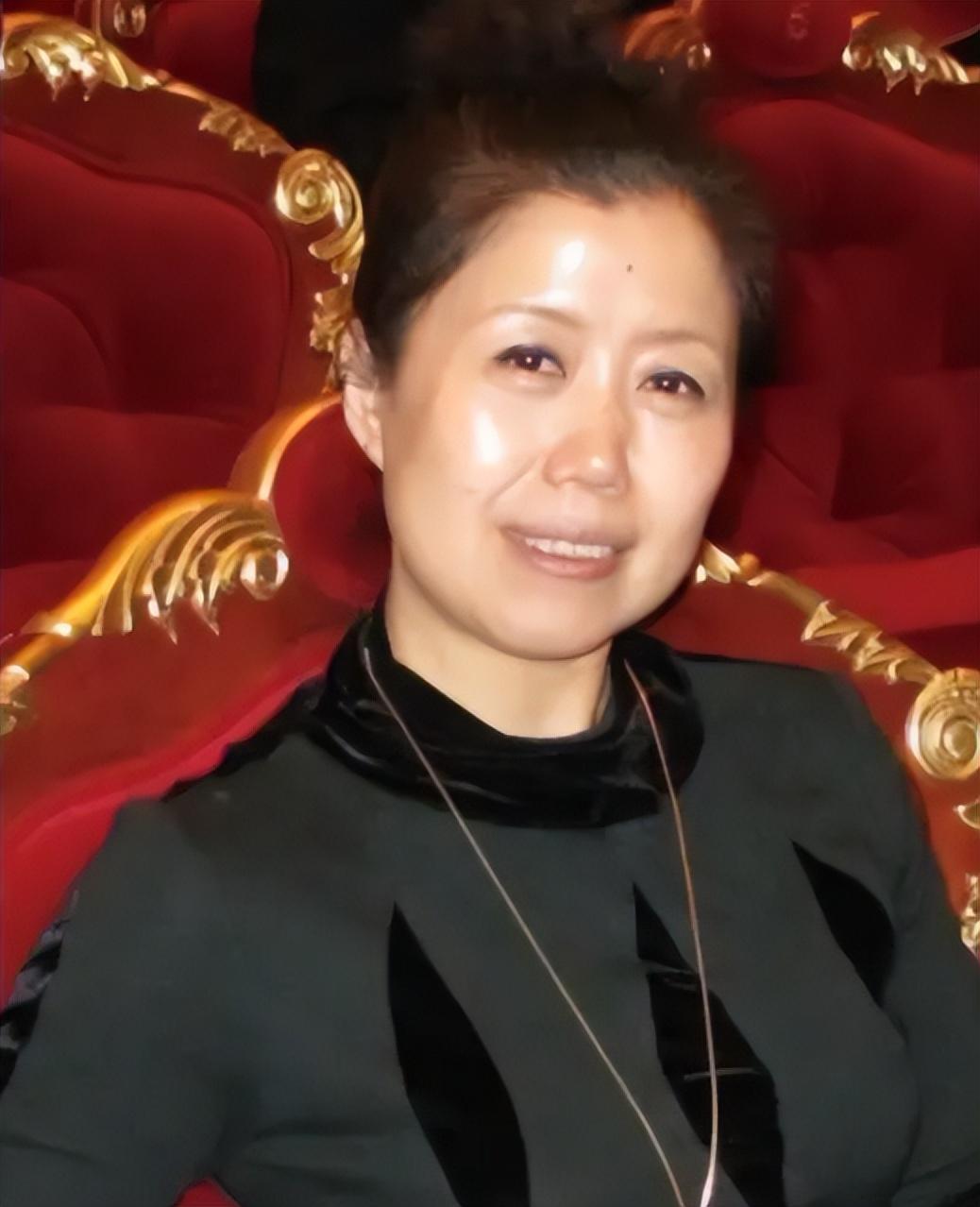 1985年女儿徐唱出生了,在父母的熏陶下徐唱从小便表现出很高的音乐