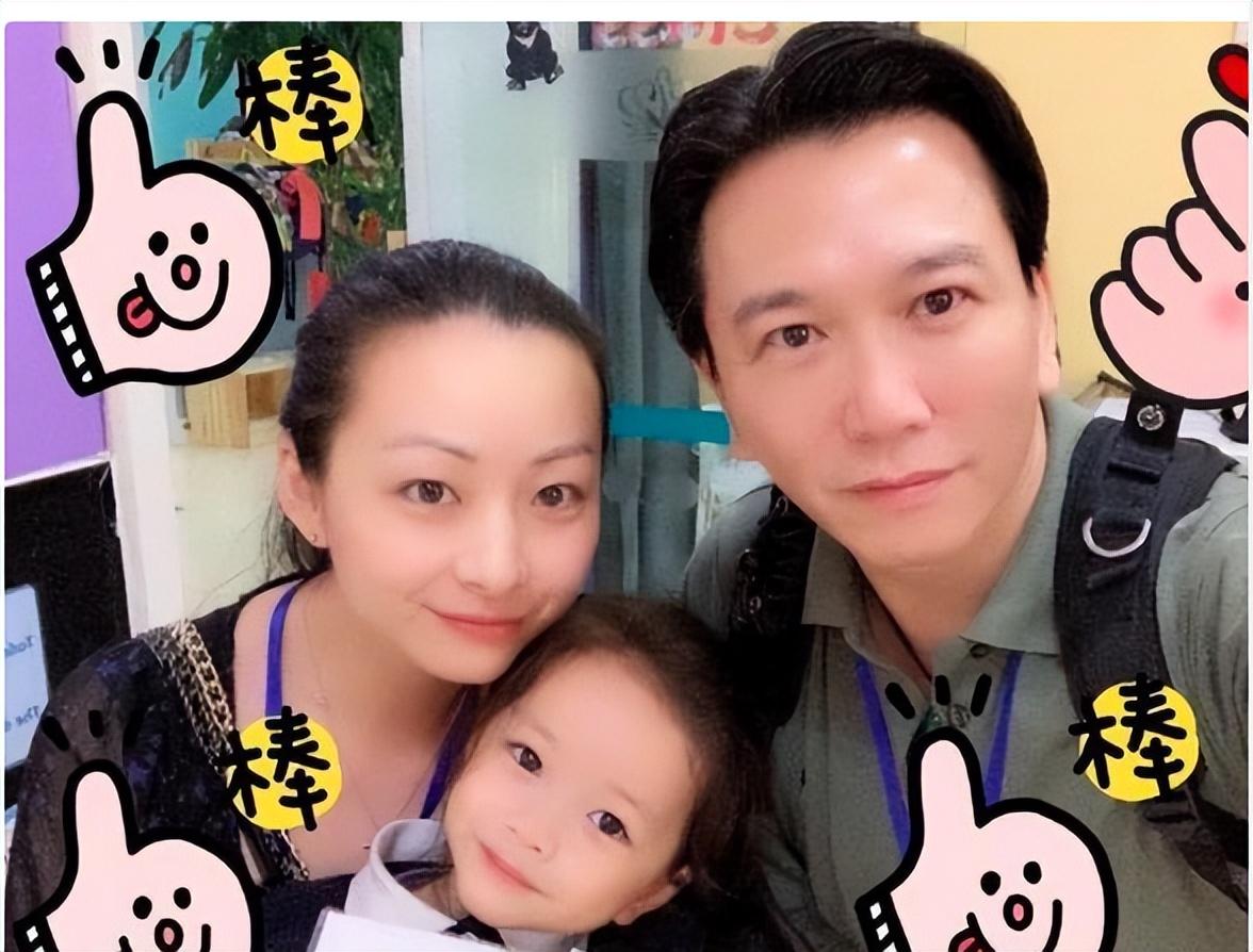 温兆伦在一次聚会中认识了年轻美丽的赵庭,这位上海女子,成为了温兆伦