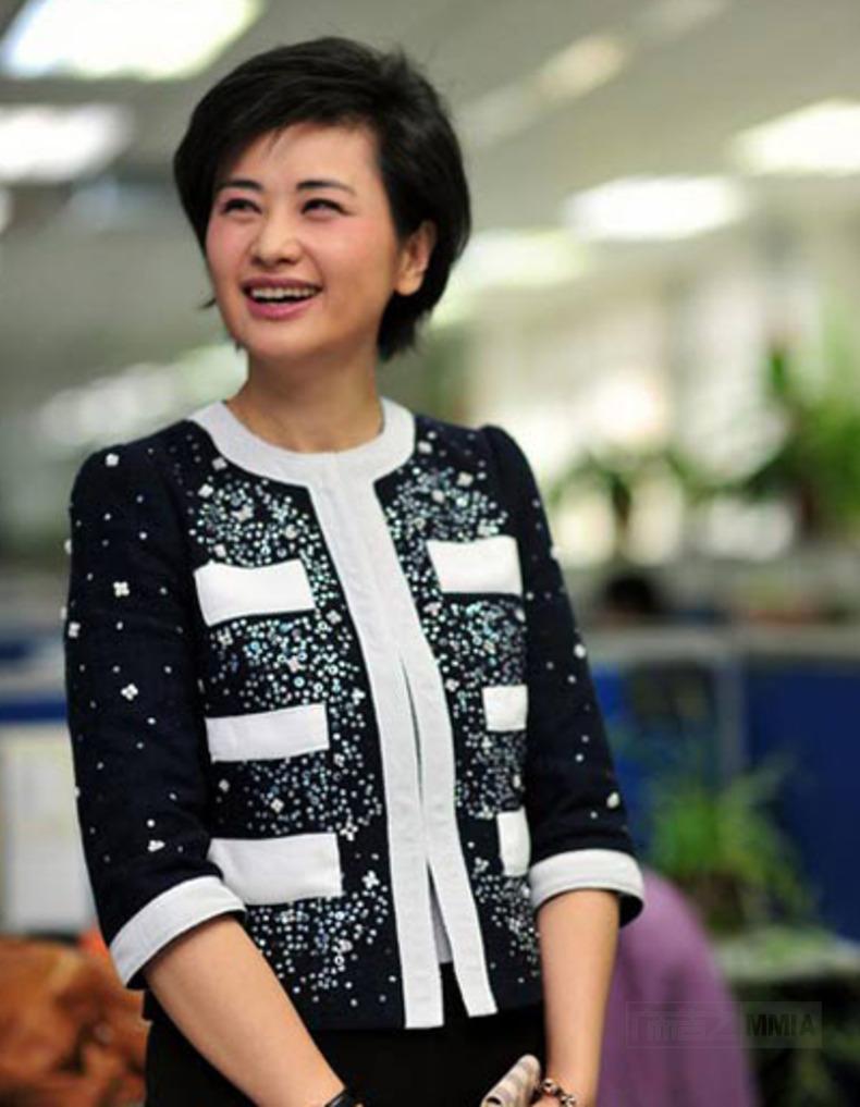 回顾:吴小莉和亲哥浙江相认,对方一贫如洗,她有没有帮助哥哥