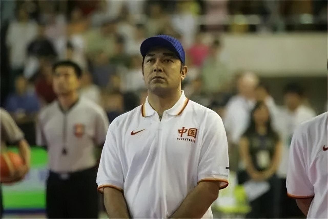 回顾新疆主帅阿的江娶小5岁演员女儿长相清纯成排球女神