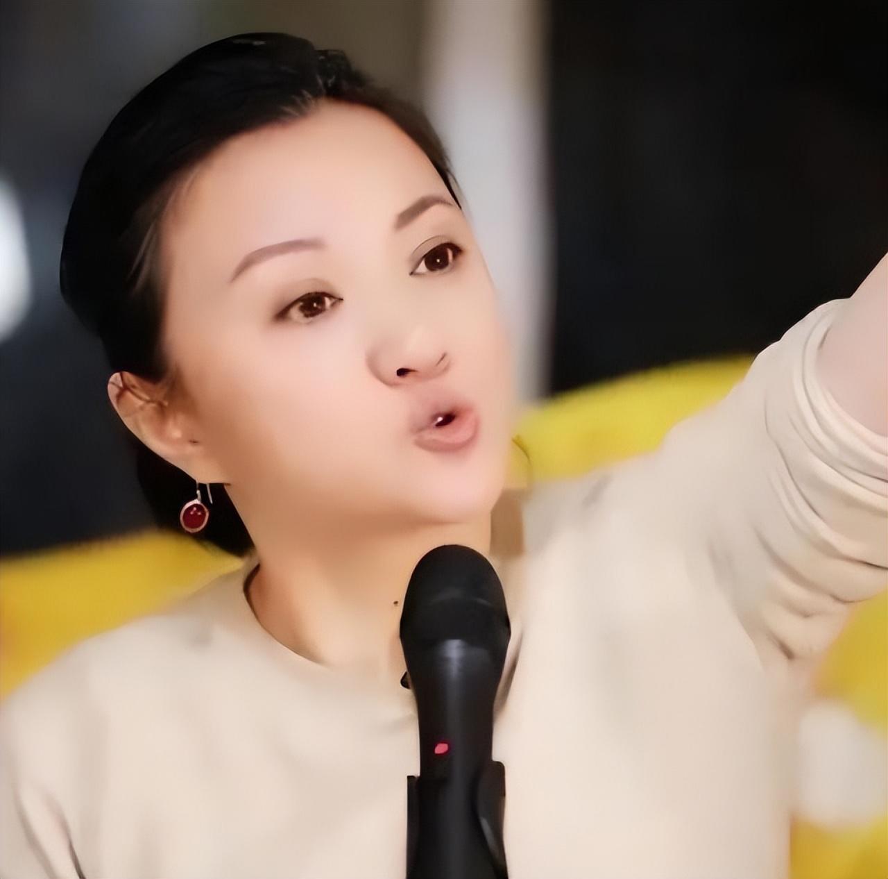 回顾从5登春晚到沦落精神病院金玉婷的结局印证了郭德纲的话